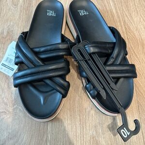 Time and Tru Black Sandals